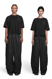 "ATLAS" Boxy T-Shirt Cropped Fit mit Chrom-Schraubnieten in Schwarz