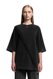 "2 WORLDS" T-Shirt Oversized Silhouette in Washed Black