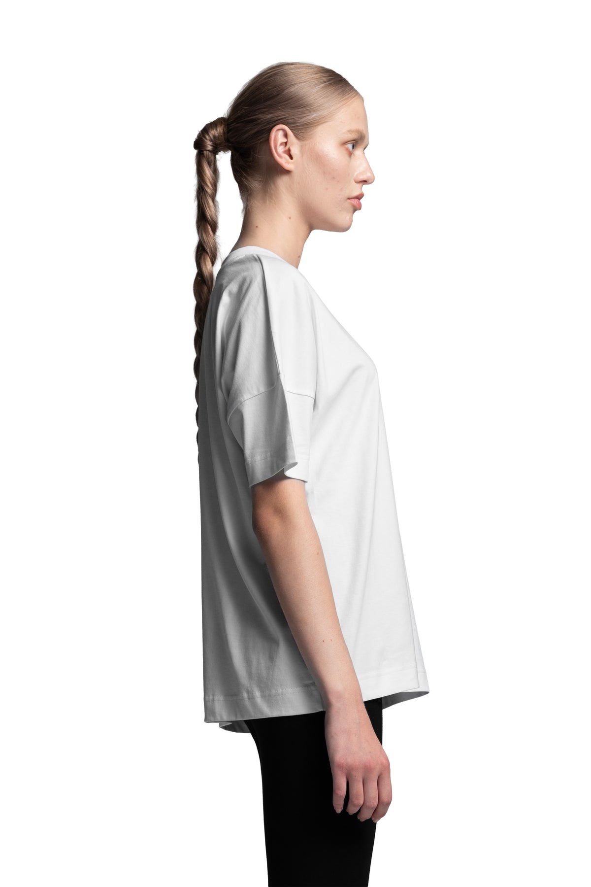 "FRUGAL AESTHETICS" T-Shirt regular Passform in Weiß