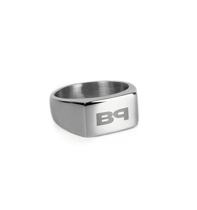 "SIGNATURE" Signet Ring aus Edelstahl mit BP-Monogramm