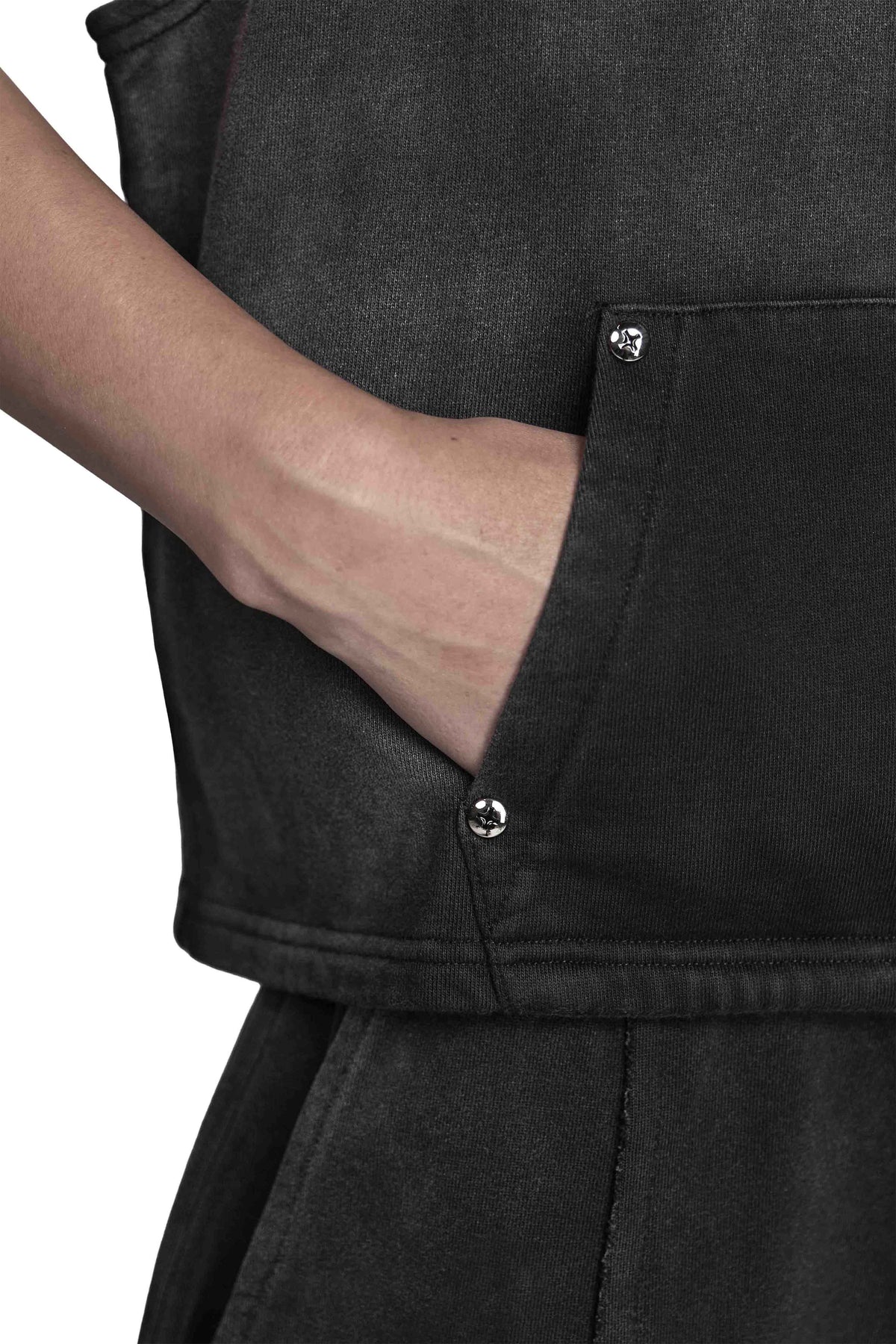 "ATRIUM" Sleeveless Hoodie oversized cropped in Acid-Washed