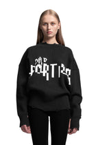 "CYBER ATTACK" Sweater Knit Distressed in Schwarz