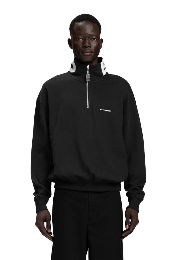 "BAD" Crewneck Sweater relaxed Unisex-Passform in Schwarz