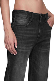 "PELVIS" Flared Jeans Mid Waist in Schwarz