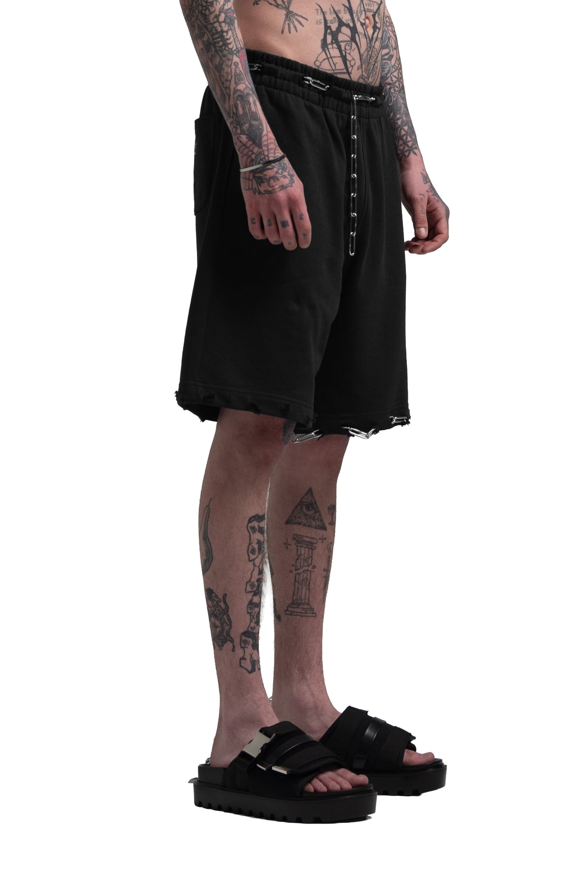 "CLFV" Chain Shorts Distressed Heavyweight in Schwarz