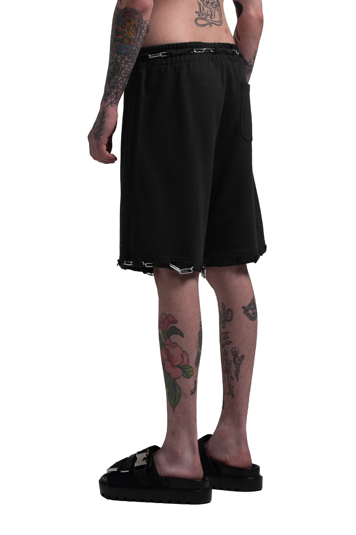 "CLFV" Chain Shorts Distressed Heavyweight in Schwarz