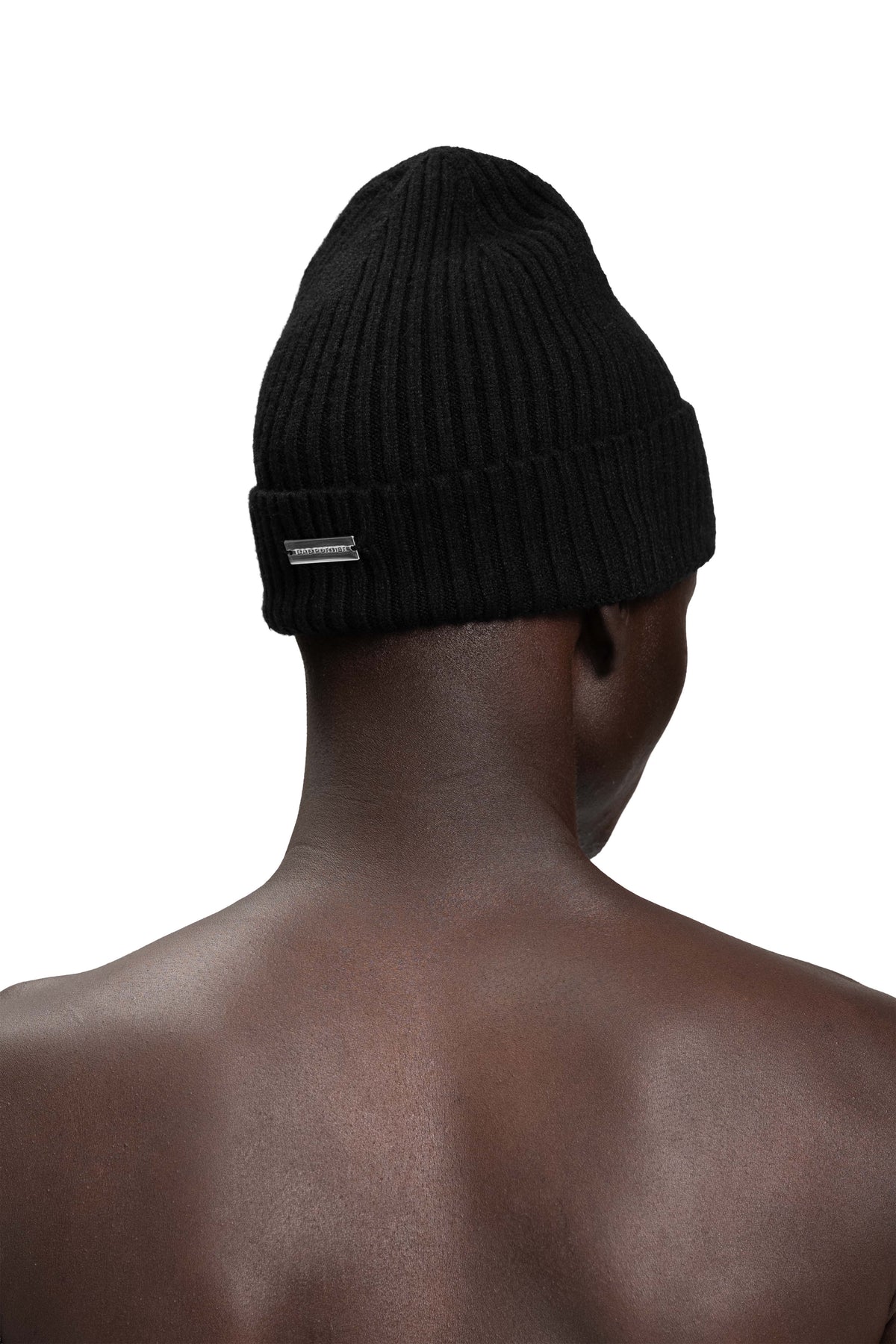"FROZEN" Reversible Beanie in Schwarz