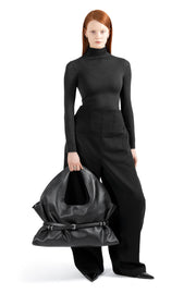 "STUNT" Belted Bag XXL aus Leder in Schwarz