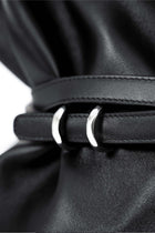 "STUNT" Belted Bag XXL aus Leder in Schwarz