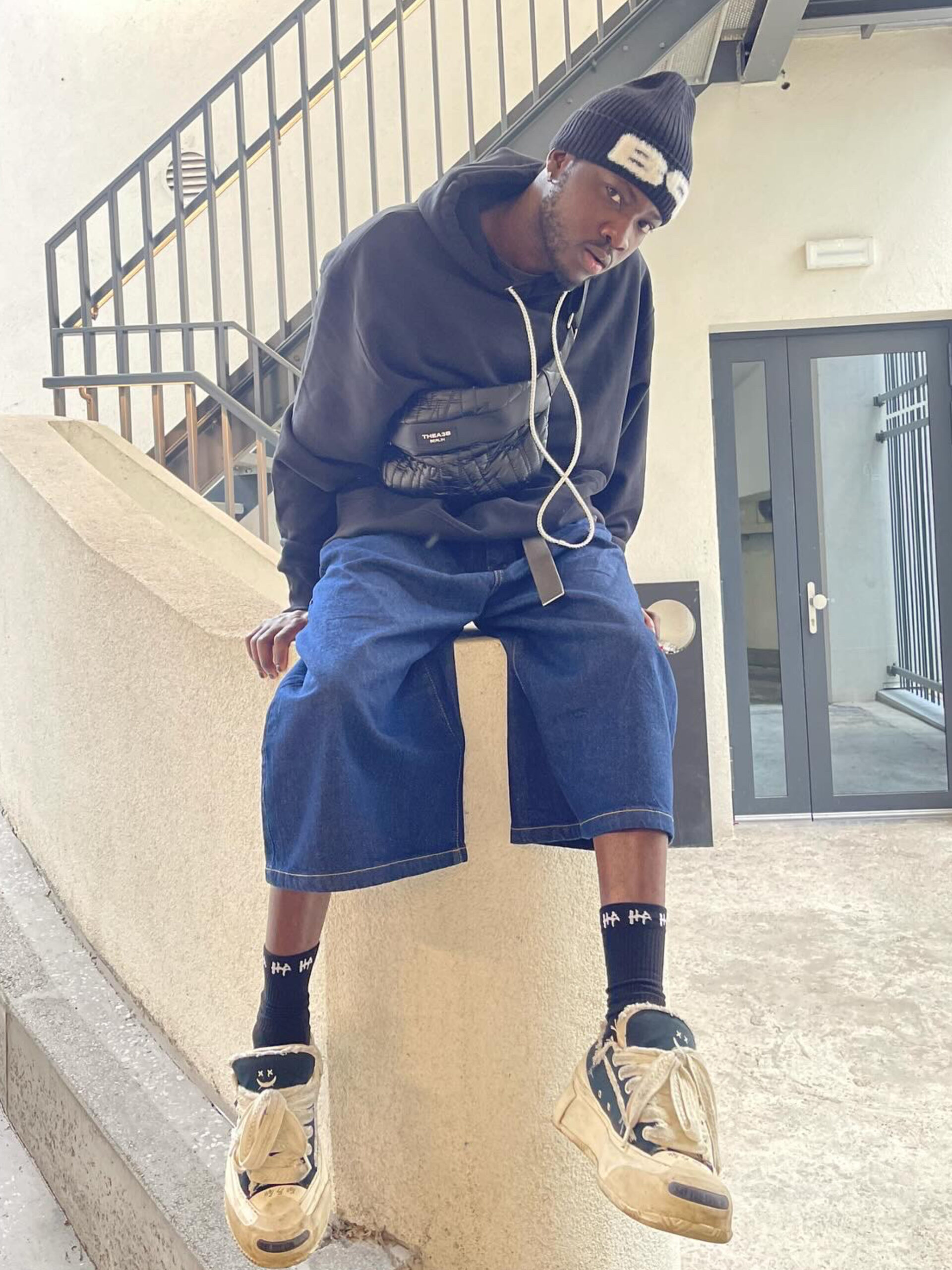 Copy of Copy of dayola_aka_Bad_Portier_Hoodies_Accessories_ÉLÉMENTAIRE_CROSS_HOODIE_BLACK_FROZEN_BEANIE_BLACK_élémentaire_Streetwear_Collection_2024_9