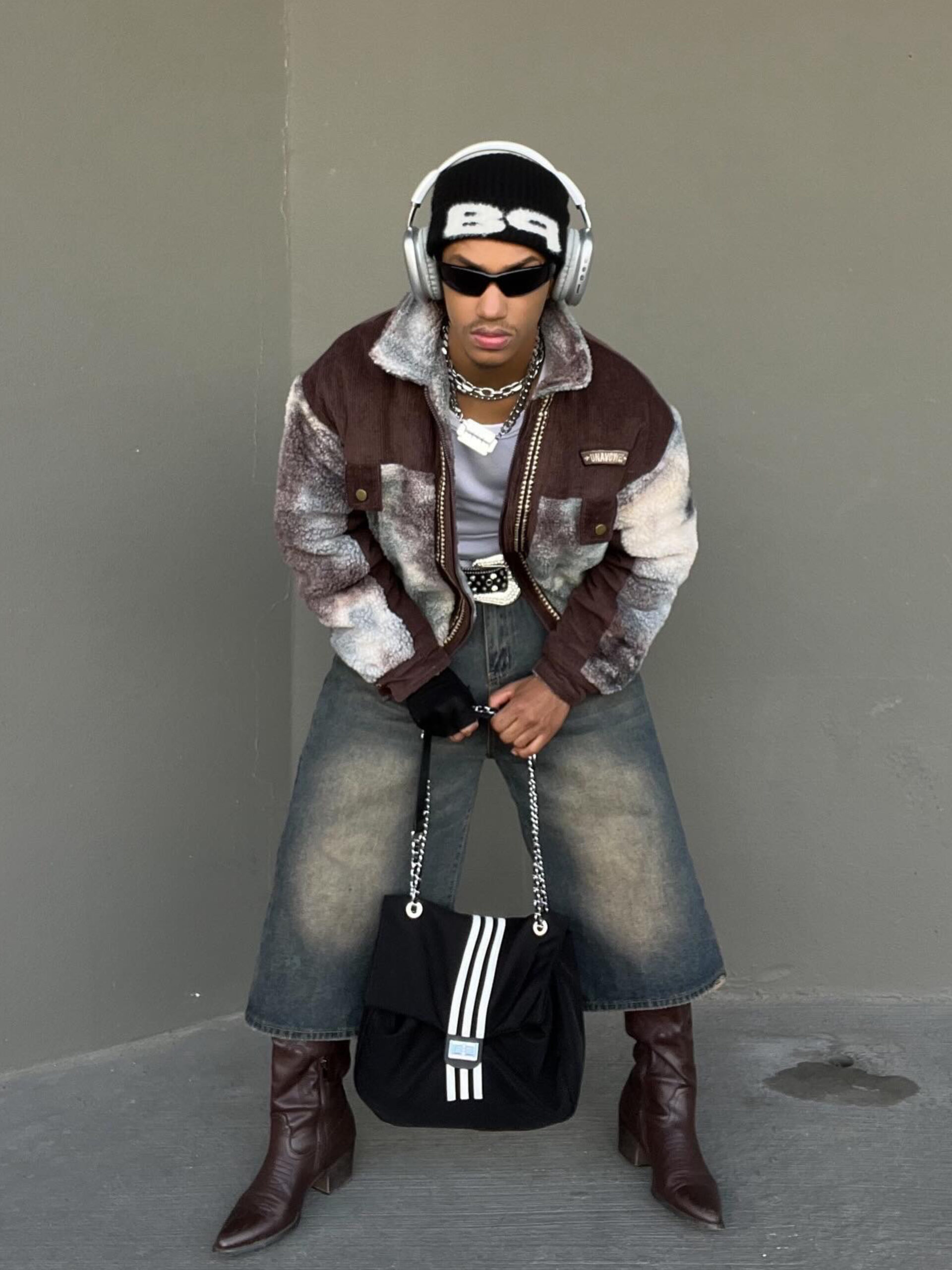 Copy of kenilson_666_Bad_Portier_Accessories_FROZEN_BEANIE_BLACK_élémentaire_Streetwear_Collection_2024_2