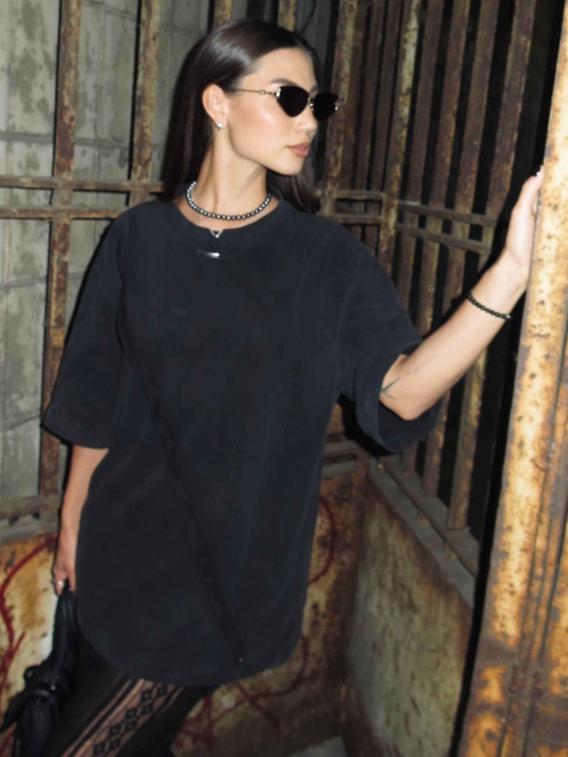 2 WORLDS T-Shirt Black Acid – Industrial Styling